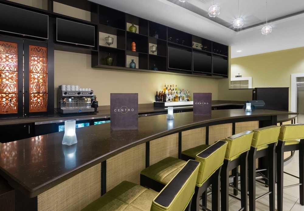 Courtyard By Marriott Kingston, Jamaica Hotel Kültér fotó