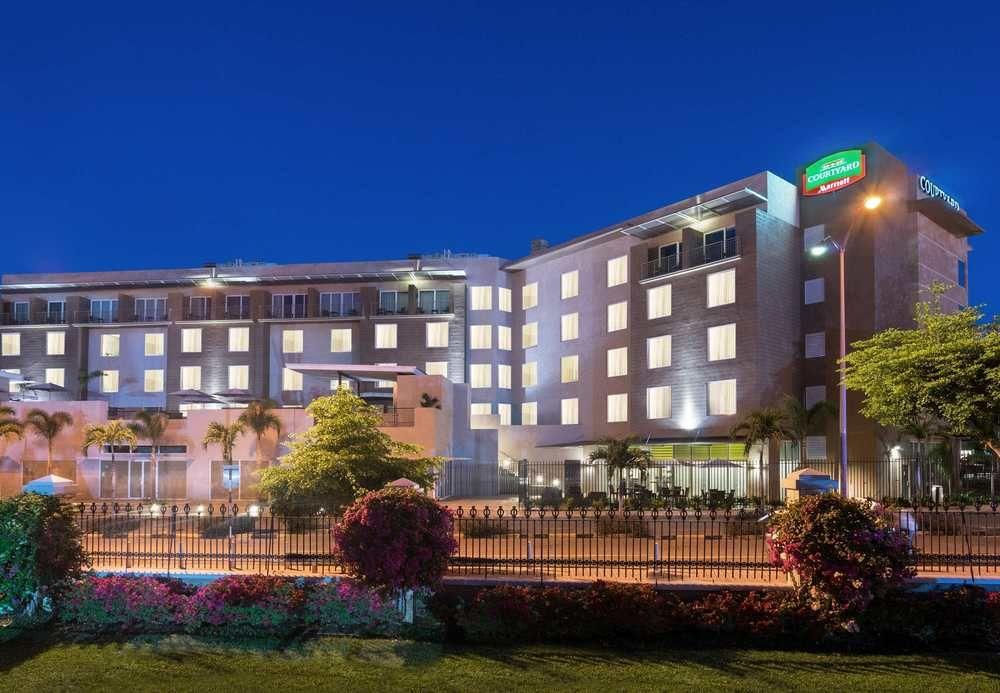 Courtyard By Marriott Kingston, Jamaica Hotel Kültér fotó