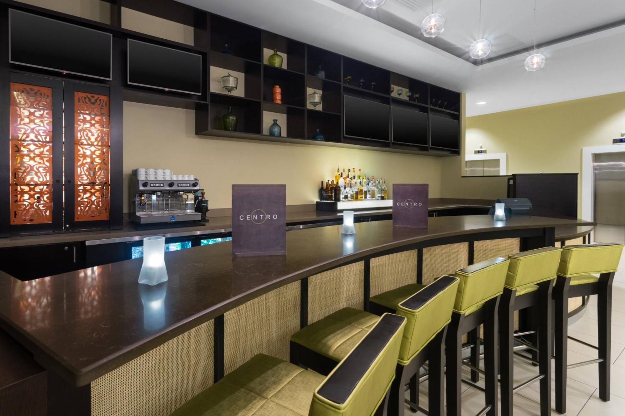 Courtyard By Marriott Kingston, Jamaica Hotel Kültér fotó